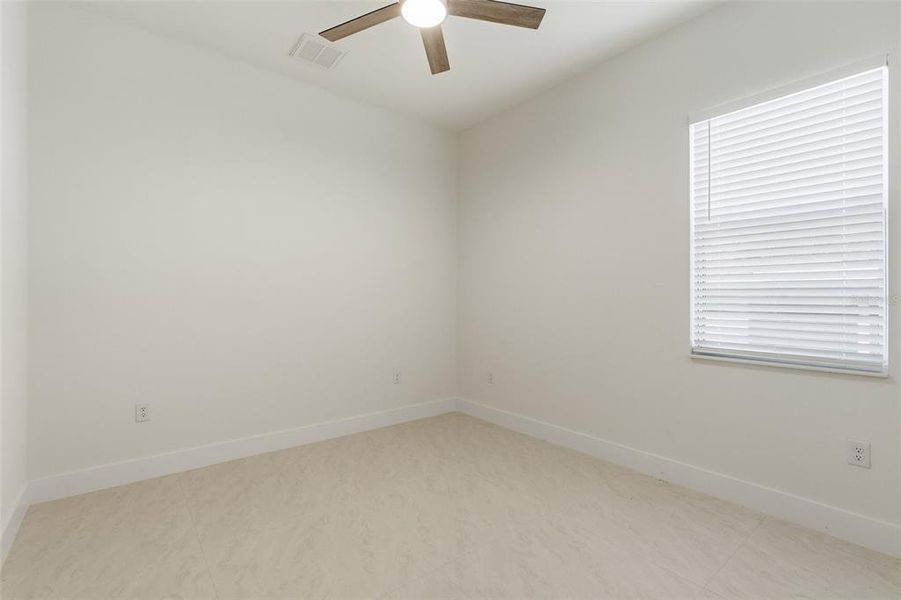 Spacious, unfurnished interior of a new home in , Port Charlotte (Image 25).