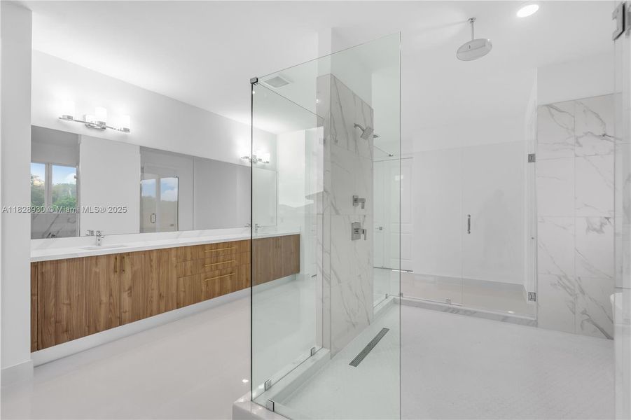 Furnished interior view inside a new home in , Davie (Image 9).