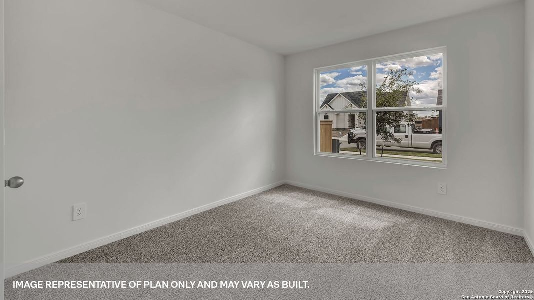 Spacious, unfurnished interior of a new home in Trace, San Marcos (Image 27).