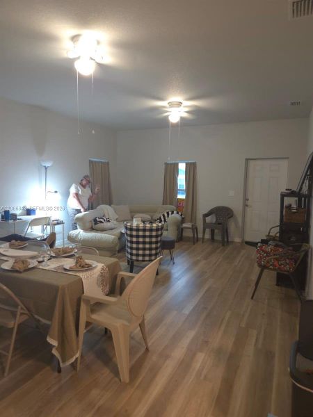 Furnished interior view inside a new home in , Sebring (Image 3).