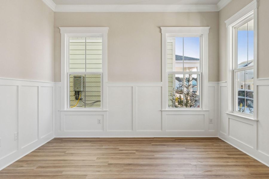 Spacious, unfurnished interior of a new home in , Summerville (Image 30).