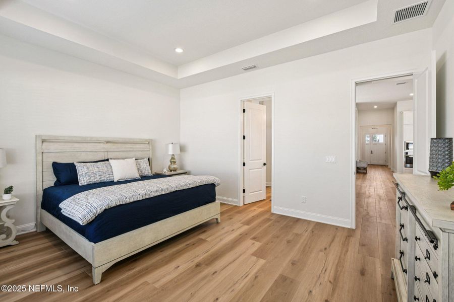 Furnished interior view inside a new home in Seabrook Village II, Ponte Vedra (Image 61). Furnished interior view inside a new home in Seabrook Village II, Ponte Vedra (Image 61).