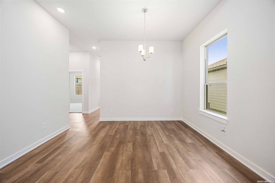Spacious, unfurnished interior of a new home in Timber Creek, San Antonio (Image 17). Spacious, unfurnished interior of a new home in Timber Creek, San Antonio (Image 17).