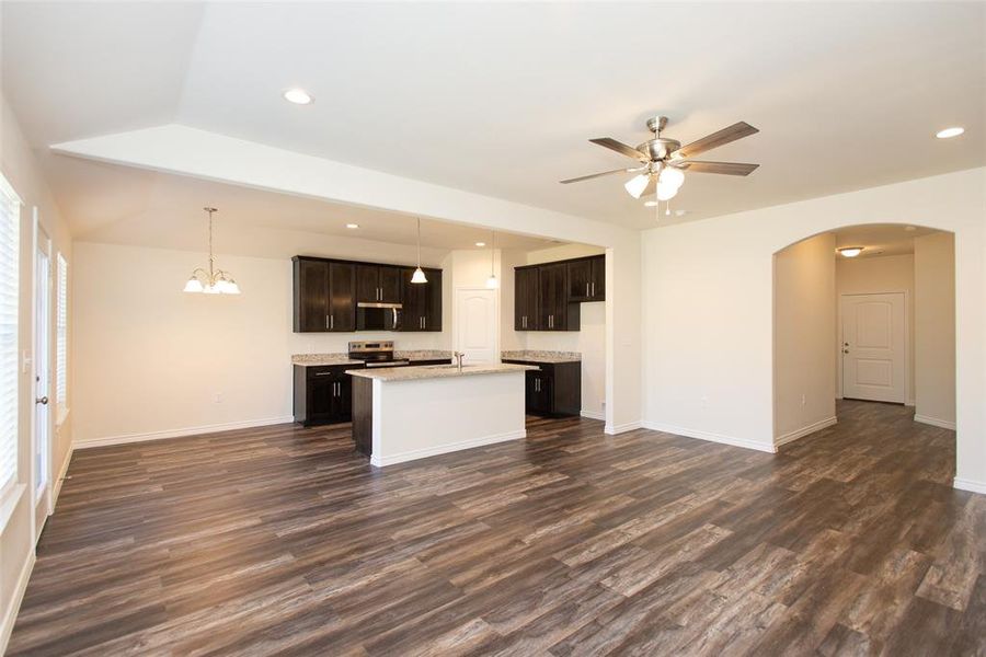 Image 28 of a home in .