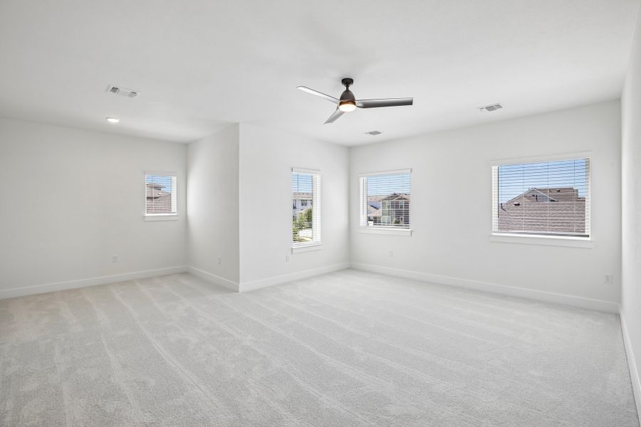 Spacious, unfurnished interior of a new home in Easton Park, Austin (Image 37). Spacious, unfurnished interior of a new home in Easton Park, Austin (Image 37).
