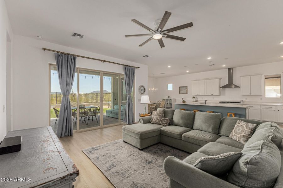 Open and Bright Home