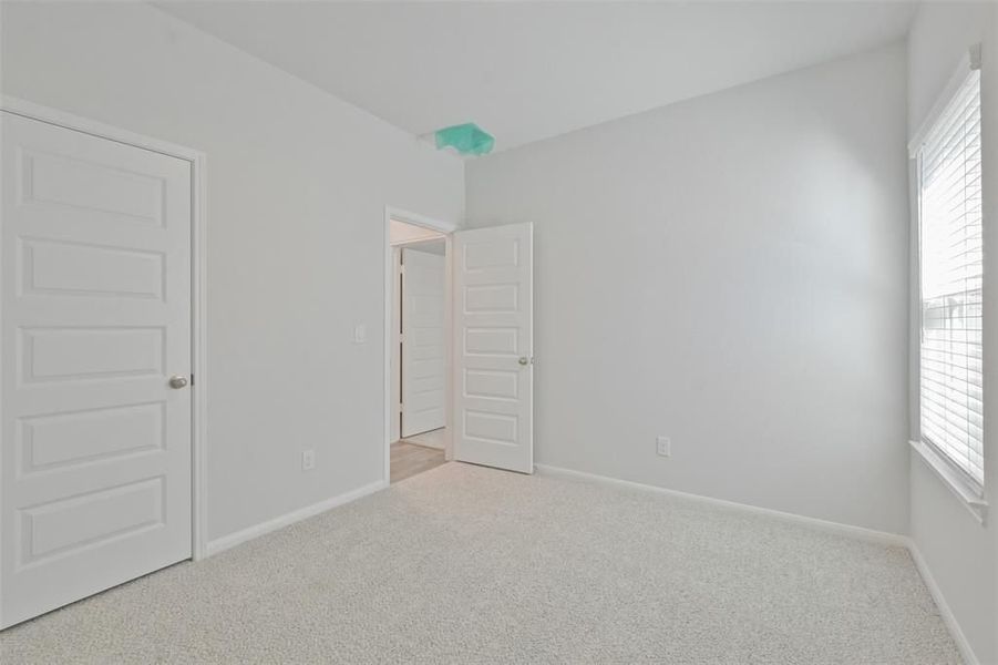 Spacious, unfurnished interior of a new home in Lakes at Black Oak, Magnolia (Image 56).