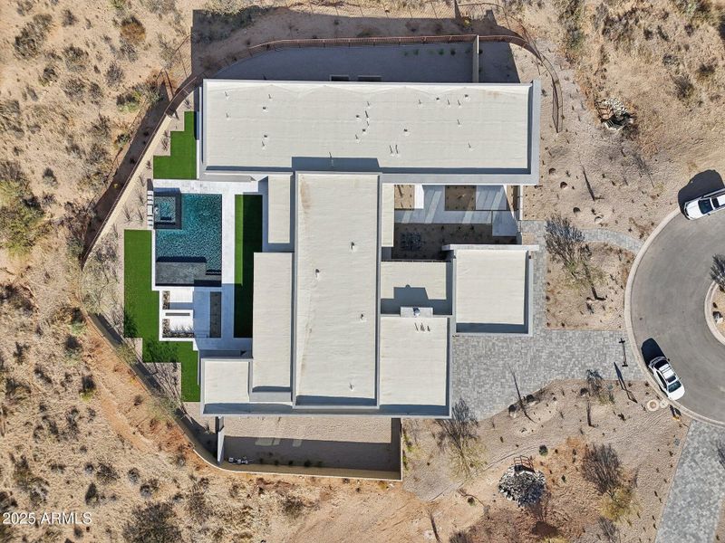 46-web-or-mls-E Harper Dr-046