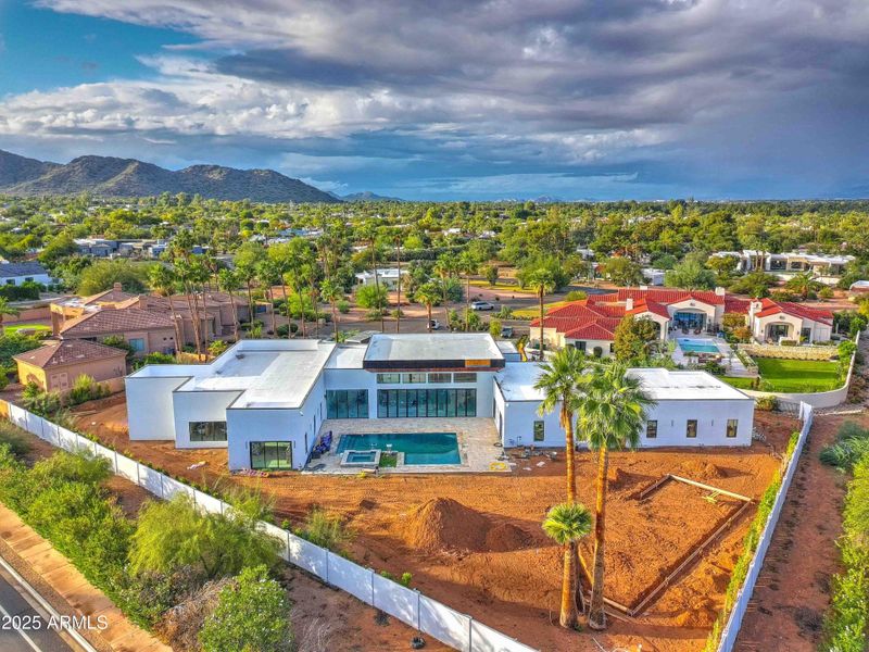 5215 E Orchid Ln-4 5215 E Orchid Ln-4