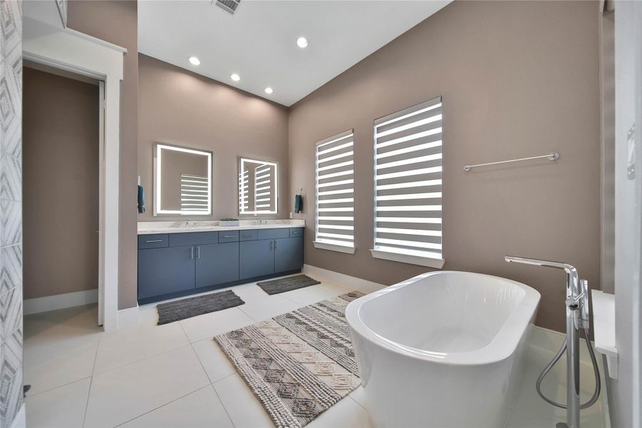 Furnished interior view inside a new home in , Houston (Image 7). Furnished interior view inside a new home in , Houston (Image 7).