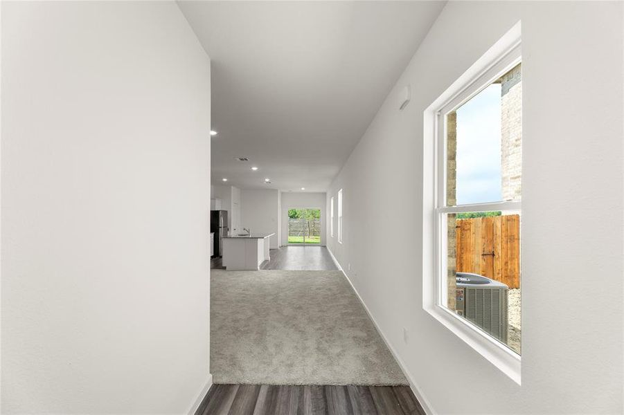 04. 102 Connecticut - Entry (2) 04. 102 Connecticut - Entry (2)