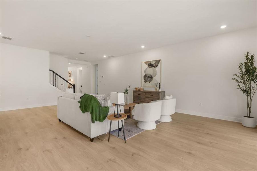 Furnished interior view inside a new home in Palms at Windermere, Windermere (Image 7). Furnished interior view inside a new home in Palms at Windermere, Windermere (Image 7).