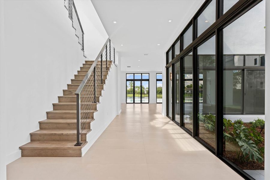 Spacious, unfurnished interior of a new home in , Weston (Image 60).