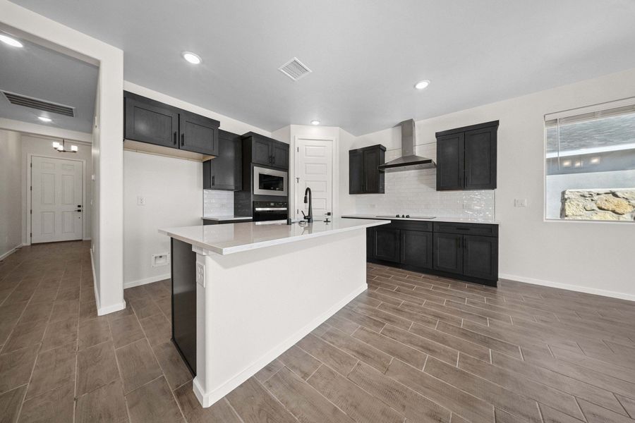 Representative furnished interior of a home built from the Prado by Hakes Brothers in Paseo Del Este, El Paso (Image 5).