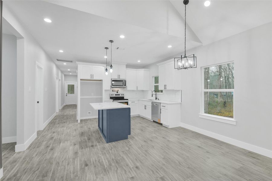 Furnished interior view inside a new home in , Willis (Image 10).