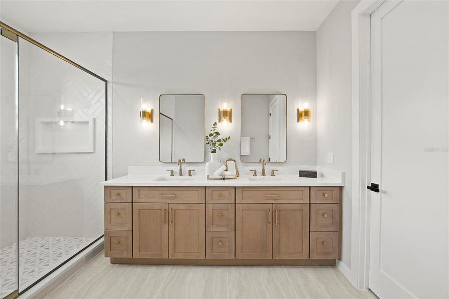 Furnished interior view inside a new home in , Orlando (Image 13).
