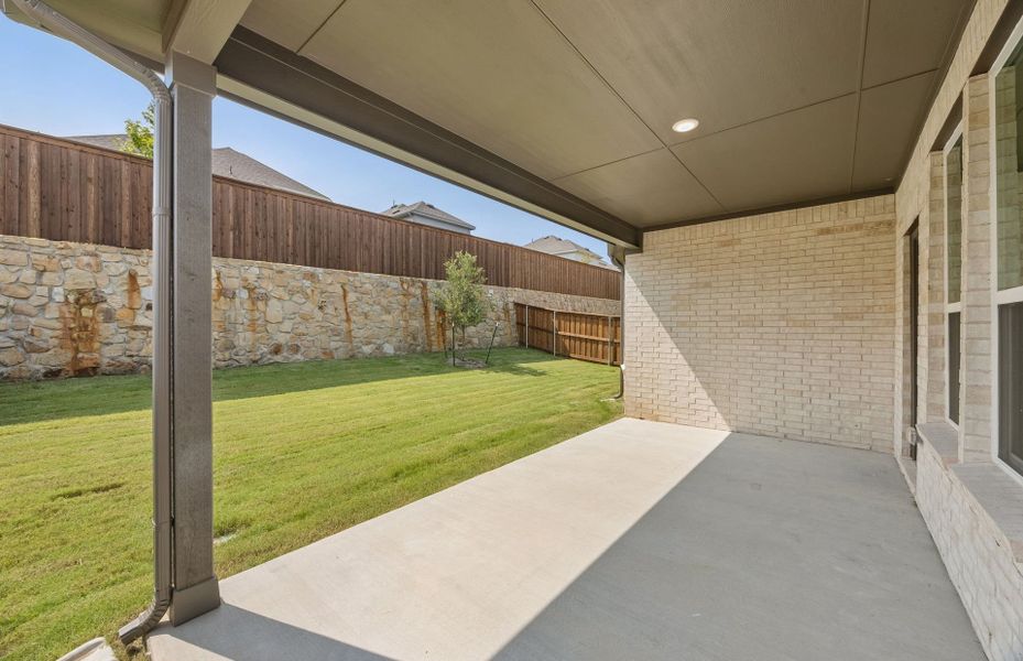 Exterior details and patio area of a home in Wilson Creek Meadows, Celina (Image 3).