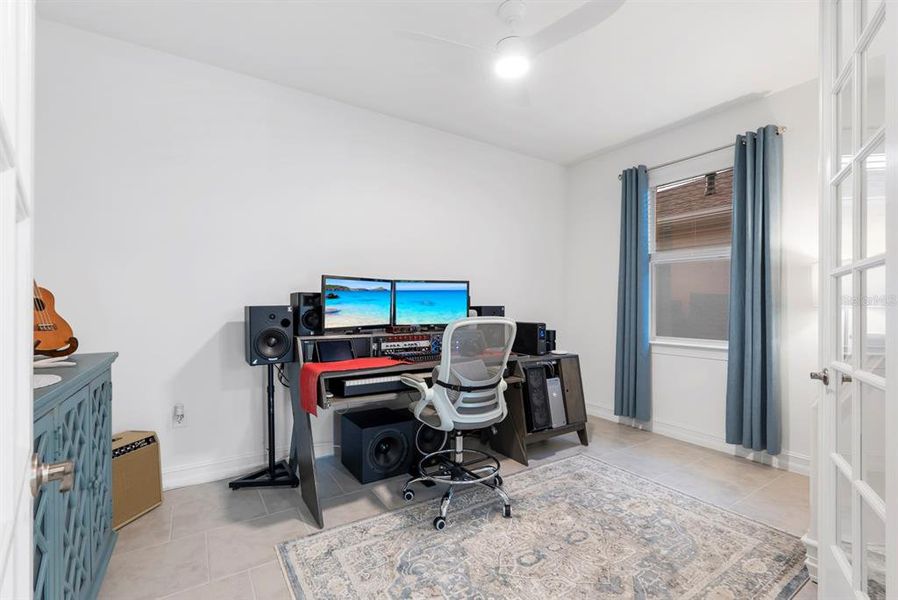 Furnished interior view inside a new home in , Punta Gorda (Image 15).