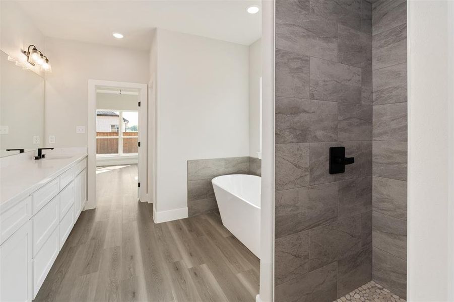 Furnished interior view inside a new home in , Mabank (Image 9).