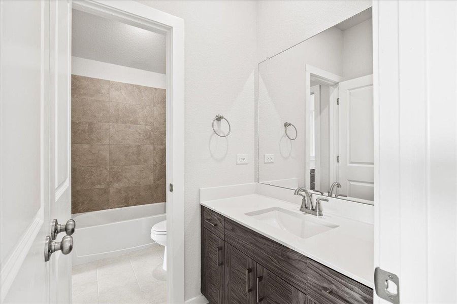 MOVE IN READY MOVE IN READY