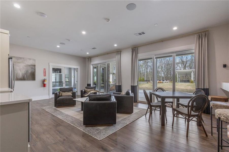 Furnished interior view inside a new home in , Peachtree Corners (Image 19). Furnished interior view inside a new home in , Peachtree Corners (Image 19).