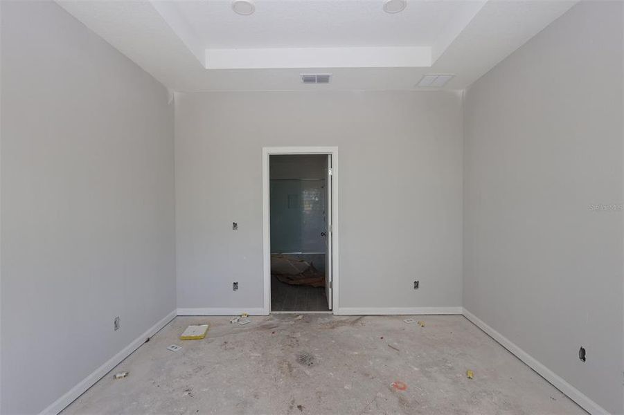 Image 47 of a home in Bay Lake Farms.