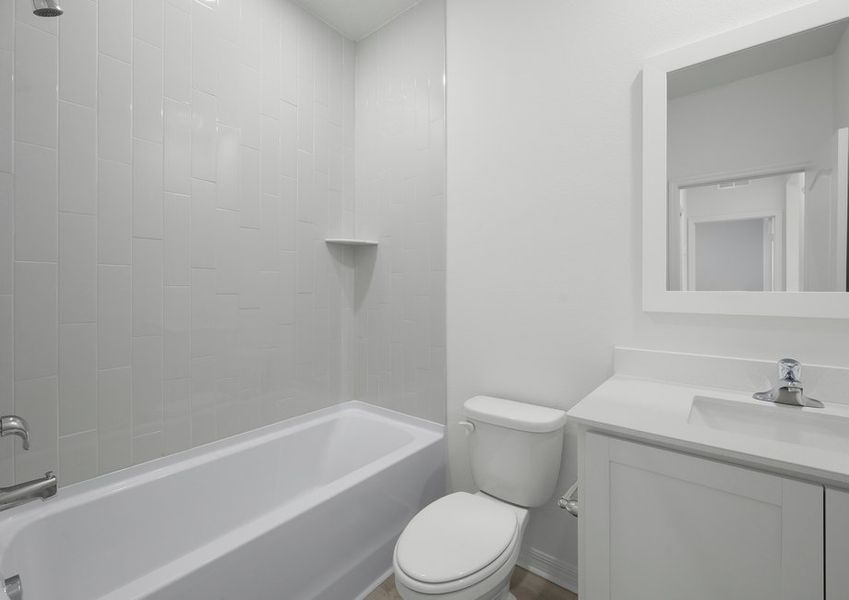 Shower/tub combination in the bathroom Shower/tub combination in the bathroom