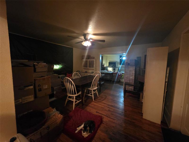 Furnished interior view inside a new home in , Cleburne (Image 6).