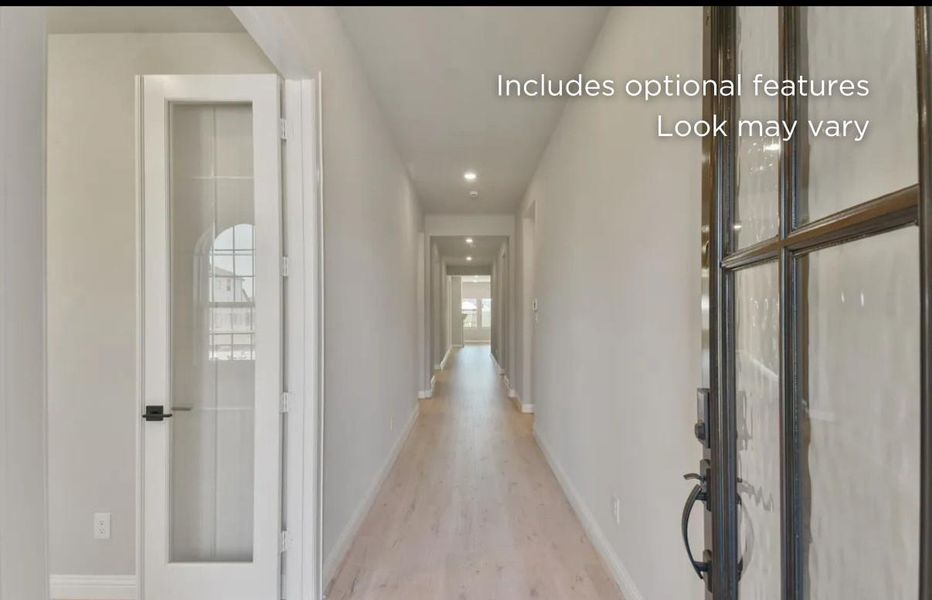 Spacious, unfurnished interior of a new home in WILDTREE 50', Montgomery (Image 8).