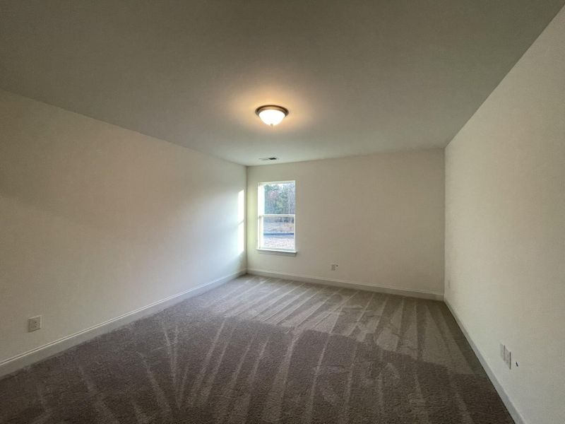 Spacious, unfurnished interior of a new home in Hillcrest Grove, Wendell (Image 24).