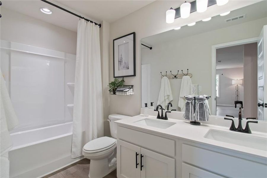 Furnished interior view inside a new home in Crofton Place Enclave, Snellville (Image 14).