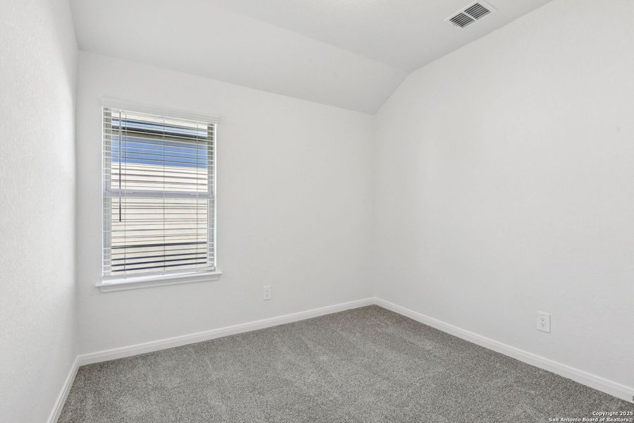 Spacious, unfurnished interior of a new home in Royal Crest, San Antonio (Image 17). Spacious, unfurnished interior of a new home in Royal Crest, San Antonio (Image 17).