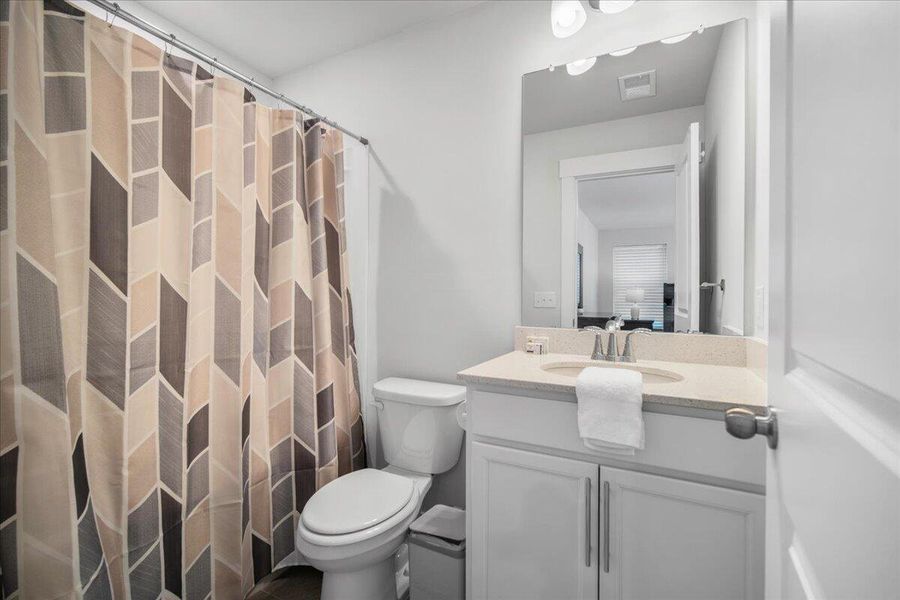 Furnished interior view inside a new home in Coopers Bluff, Hanahan (Image 10). Furnished interior view inside a new home in Coopers Bluff, Hanahan (Image 10).