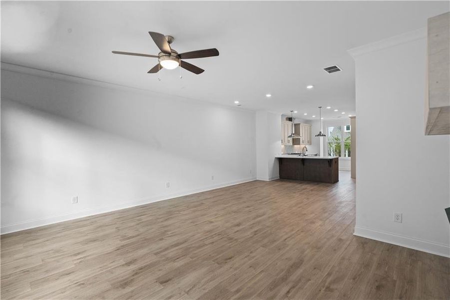 Spacious, unfurnished interior of a new home in Evanshire Townhomes, Duluth (Image 30). Spacious, unfurnished interior of a new home in Evanshire Townhomes, Duluth (Image 30).