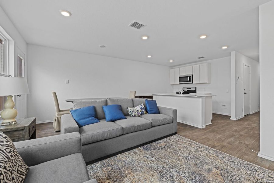 Furnished interior view inside a new home in Blue Ridge Ranch, San Antonio (Image 5).