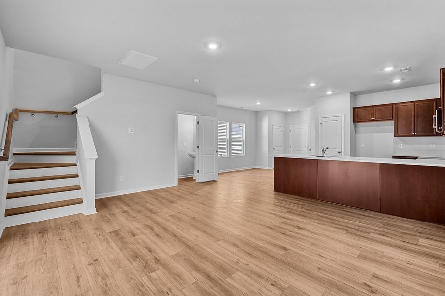 Spacious, unfurnished interior of a new home in Hanes Lake, Winston-Salem (Image 21).