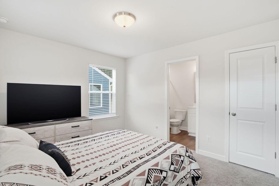 Furnished interior view inside a new home in Watson Hill, Summerville (Image 13).