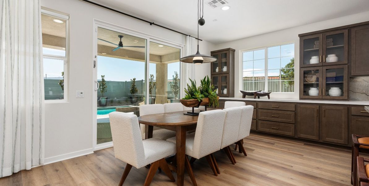 Horizon at Cascade Landing - 1440x724 (22)