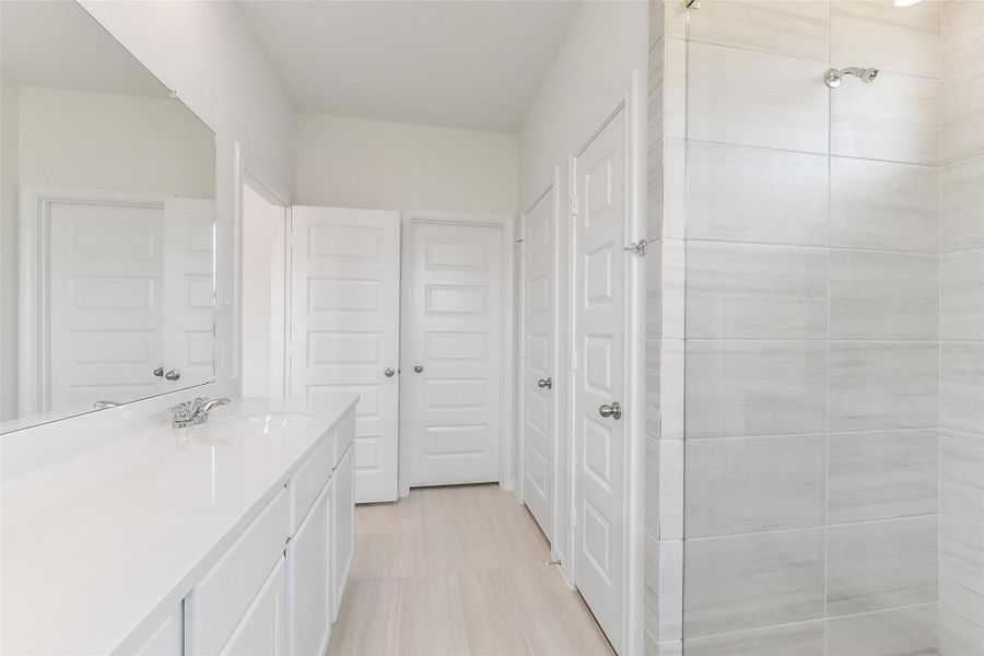 Furnished interior view inside a new home in , Houston (Image 11).