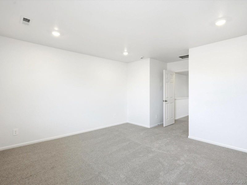 Spacious, unfurnished interior of a new home in , Aurora (Image 19). Spacious, unfurnished interior of a new home in , Aurora (Image 19).