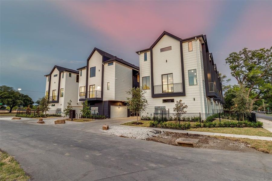 Front exterior of a new home in , Dallas, TX, highlighting curb appeal (Image 2). Front exterior of a new home in , Dallas, TX, highlighting curb appeal (Image 2).