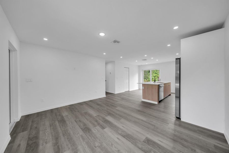 Furnished interior view inside a new home in , Lehigh Acres (Image 10). Furnished interior view inside a new home in , Lehigh Acres (Image 10).