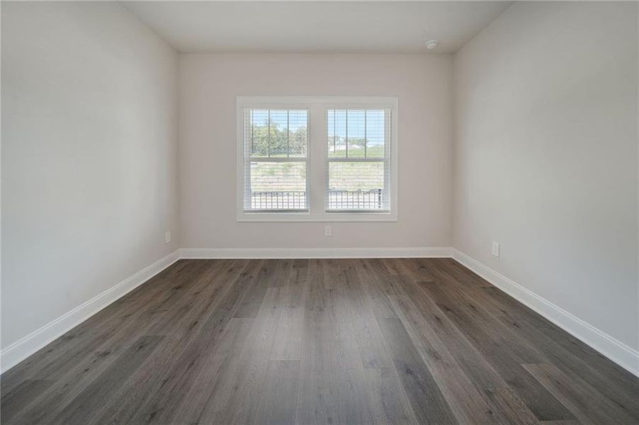 Spacious, unfurnished interior of a new home in River Pointe, Monroe (Image 21).