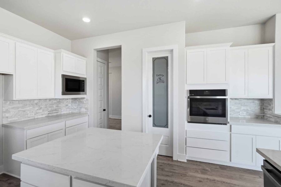 Furnished interior view inside a new home in Alsatian Oaks, Castroville (Image 16).