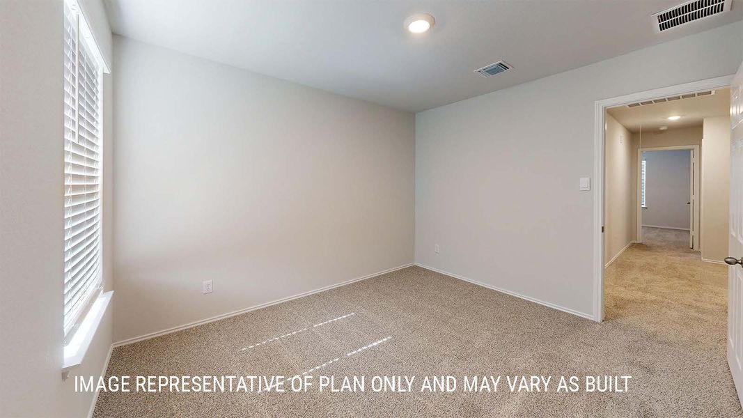 Spacious, unfurnished interior of a new home in Turnbo Ranch, Killeen (Image 34).