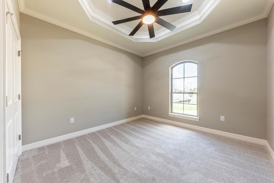 Spacious, unfurnished interior of a new home in , Beaumont (Image 34).