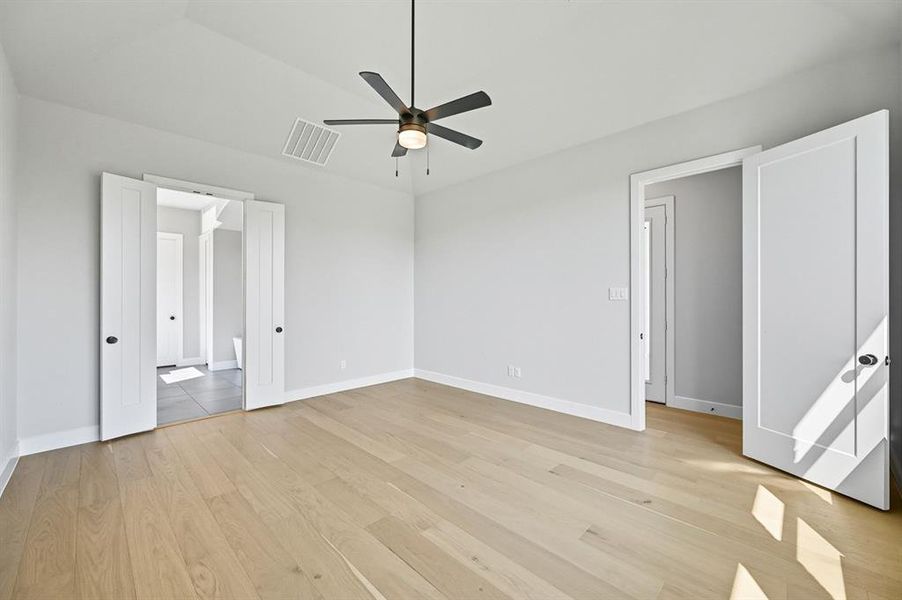 Spacious, unfurnished interior of a new home in , Prosper (Image 19). Spacious, unfurnished interior of a new home in , Prosper (Image 19).