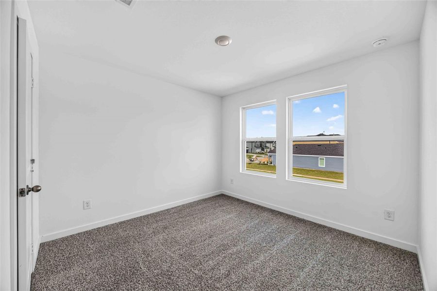 Spacious, unfurnished interior of a new home in City Gate, Houston (Image 26).