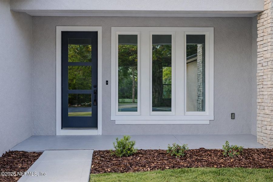 Exterior details and patio area of a home in , Palm Coast (Image 22).