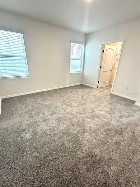 Spacious, unfurnished interior of a new home in , Kissimmee (Image 23).